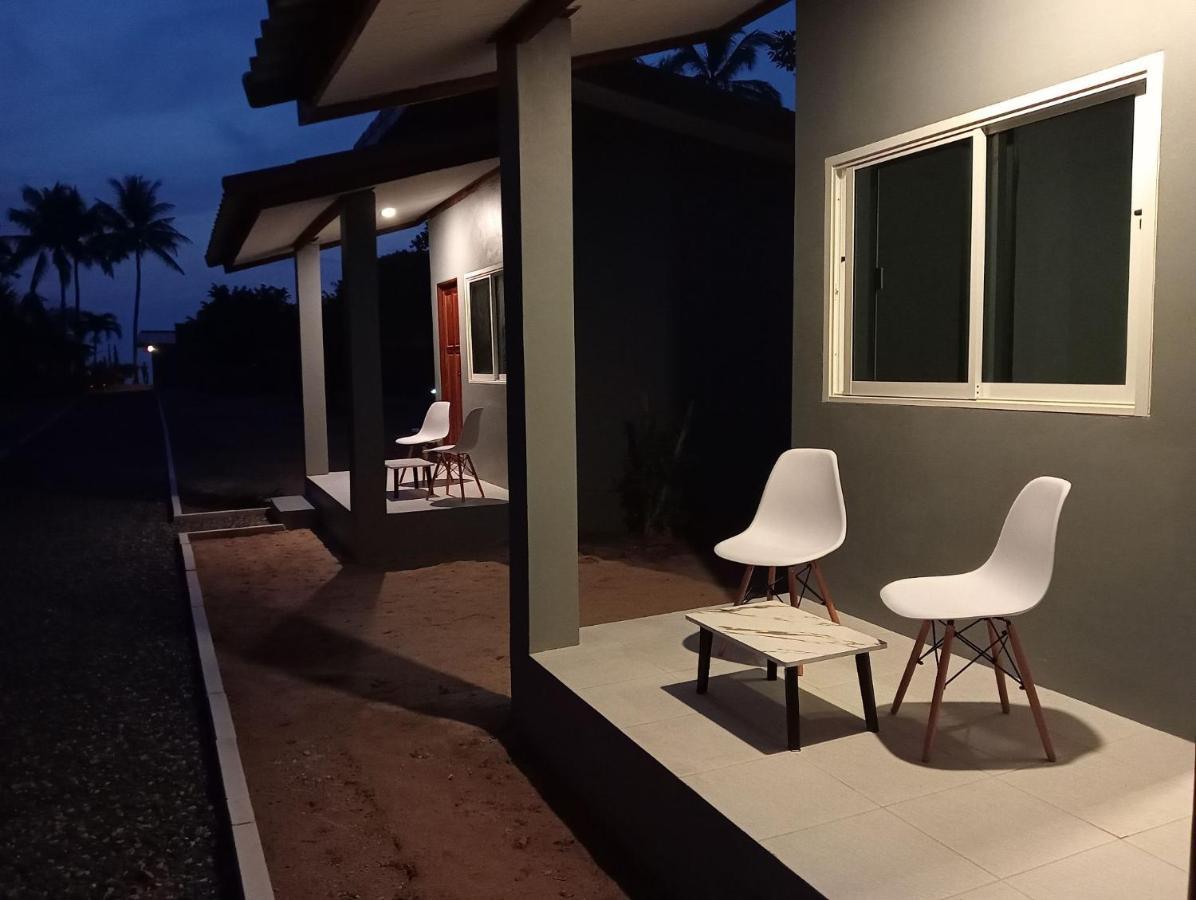 Scandinavian Beach Resort Ko Lanta Extérieur photo