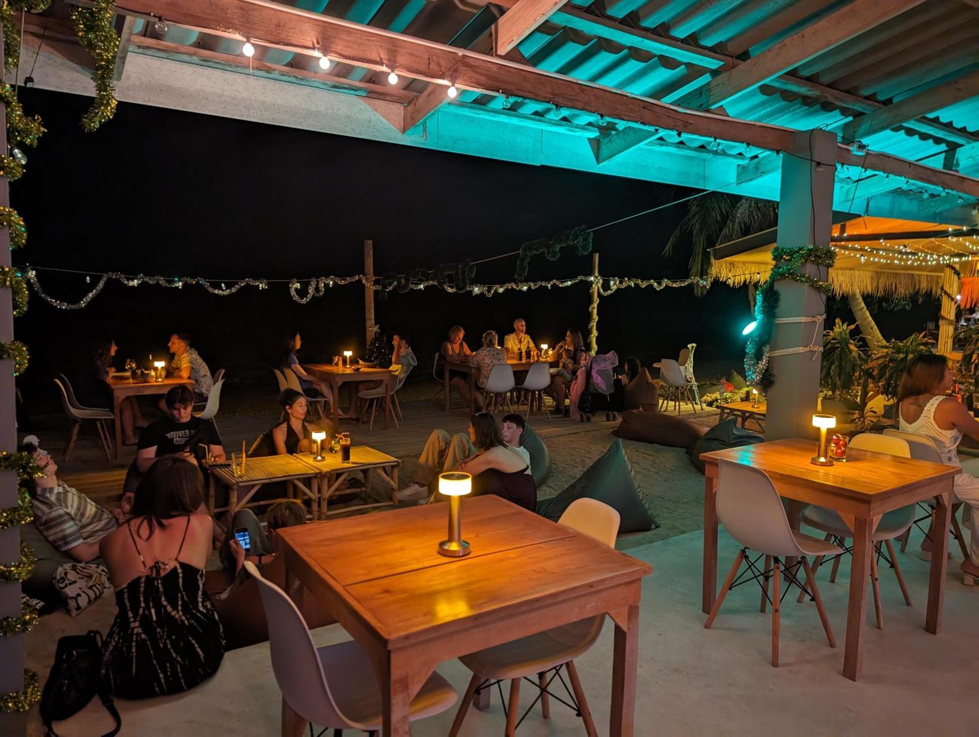 Scandinavian Beach Resort Ko Lanta Extérieur photo